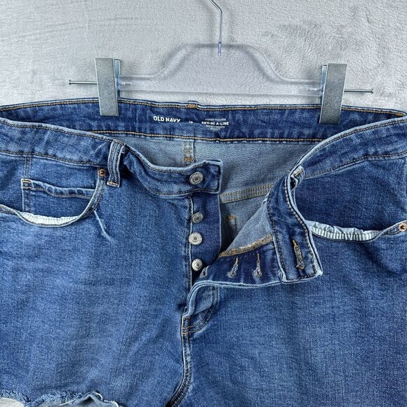 Old Navy Jeans Shorts Sky Hi A Line Secret Smooth Pockets Womens Blue Size 16 - Picture 3 of 10
